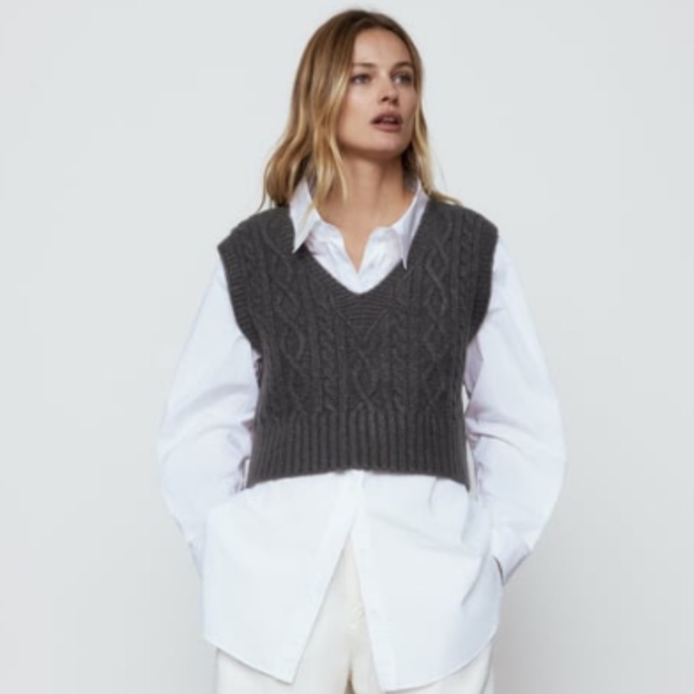 Gray Zara Cable Knit Vest S NWT Never Worn